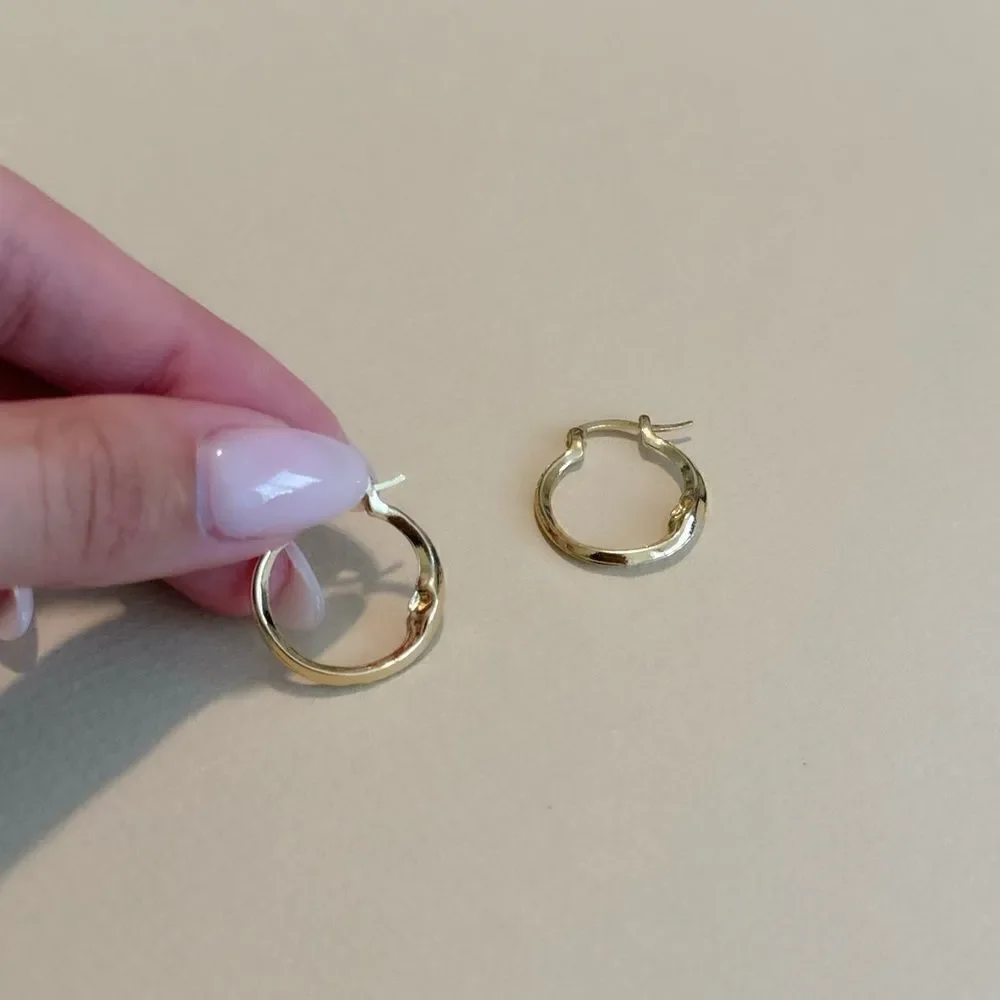 Moon hoop earrings N1058